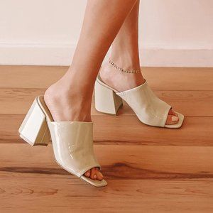 Lulus "Qwynn Patent", Color: Bone, Size: 9